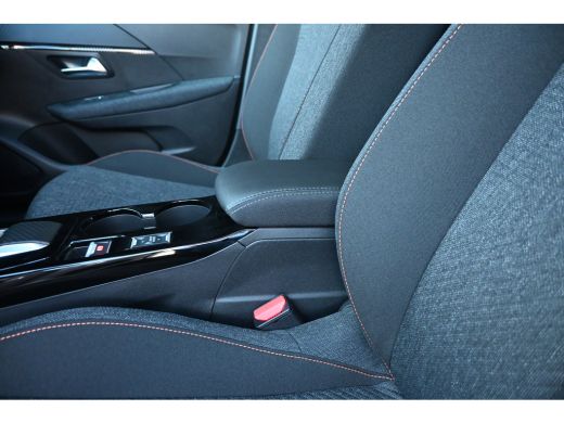 Peugeot 208 1.2 Hybrid 110 e-DCS6 Style DEMO-DEAL! 8 Jaar Garantie! | Navigatie | Achteruitrijcamera | Cruise... ActivLease financial lease