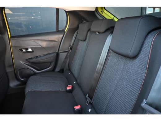 Peugeot 208 1.2 Hybrid 110 e-DCS6 Style DEMO-DEAL! 8 Jaar Garantie! | Navigatie | Achteruitrijcamera | Cruise... ActivLease financial lease