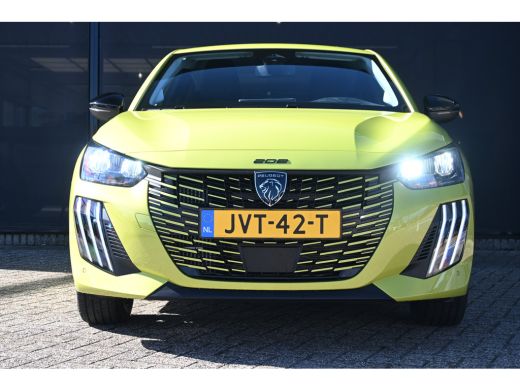 Peugeot 208 1.2 Hybrid 110 e-DCS6 Style DEMO-DEAL! 8 Jaar Garantie! | Navigatie | Achteruitrijcamera | Cruise... ActivLease financial lease