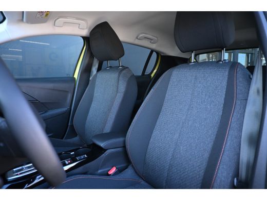 Peugeot 208 1.2 Hybrid 110 e-DCS6 Style DEMO-DEAL! 8 Jaar Garantie! | Navigatie | Achteruitrijcamera | Cruise... ActivLease financial lease