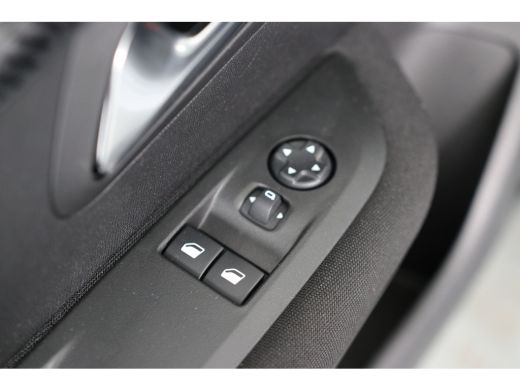 Peugeot 208 1.2 PureTech Active | Airco | Cruise control | Carplay | DAB+ | Led Dagrijverlichting | ActivLease financial lease