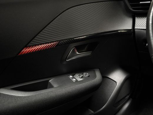 Peugeot 208 1.2 PureTech Sport (APPLE CARPLAY, NAVIGATIE, PARKEERSENSOREN, SPORTSTOELEN, CRUISE, NIEUWE APK, ... ActivLease financial lease