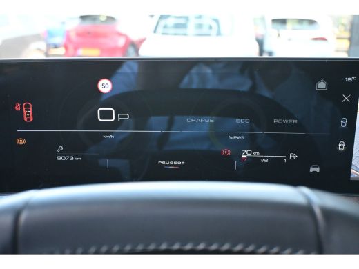 Peugeot 3008 1.2 Hybrid 145 Allure | Navigatie | Achteruitrijcamera | Climate Control | Full-LED | Parkeersens... ActivLease financial lease