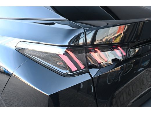 Peugeot 3008 1.2 Hybrid 145 Allure | Navigatie | Achteruitrijcamera | Climate Control | Full-LED | Parkeersens... ActivLease financial lease