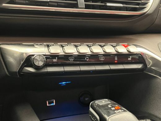 Peugeot 3008 1.6 HYbrid 225 GT Panorama Dak | Luxe Lederen Stoelen met Massage | Adaptieve Cruise | 18" Lichtm... ActivLease financial lease