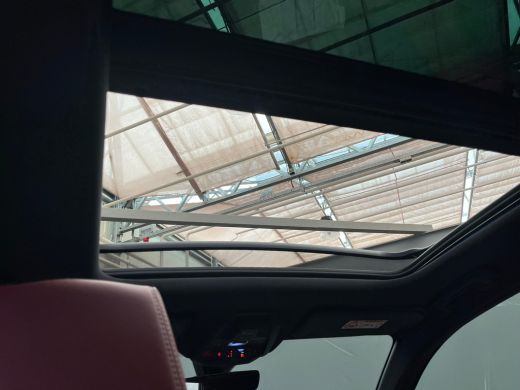 Peugeot 3008 1.6 HYbrid 225 GT Panorama Dak | Luxe Lederen Stoelen met Massage | Adaptieve Cruise | 18" Lichtm... ActivLease financial lease