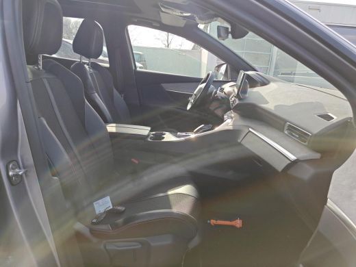 Peugeot 3008 1.6 HYbrid 225 GT | Panorama/schuifdak | Focal | Black Pack | Navigatie | Camera | 1e Eigenaar | ... ActivLease financial lease