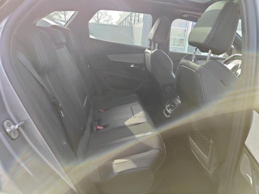 Peugeot 3008 1.6 HYbrid 225 GT | Panorama/schuifdak | Focal | Black Pack | Navigatie | Camera | 1e Eigenaar | ... ActivLease financial lease