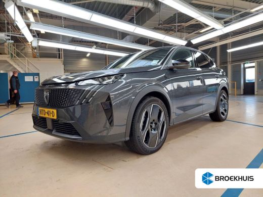Peugeot 3008 1.6 plug-in Hybrid 195 GT | Alcantara | Elektrisch verstelbare stoel | Focal | Trekhaak | Stoelve...
