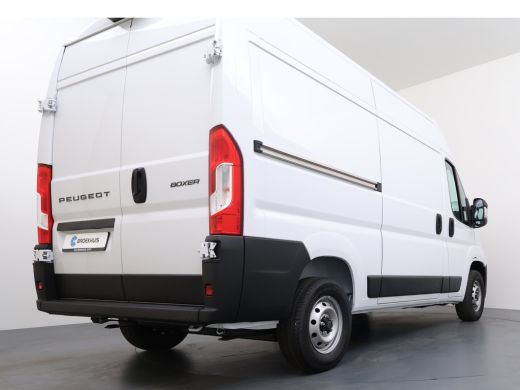Peugeot Boxer 2.2 BlueHDi 140pk L2H2 3.5t | NIEUW BPM VRIJ! | CAMERA | STOELVERW | PDC ActivLease financial lease