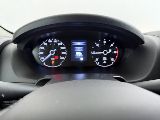 Peugeot Boxer 2.2 BlueHDi 140pk L2H2 3.5t | NIEUW BPM VRIJ! | CAMERA | STOELVERW | PDC ActivLease financial lease