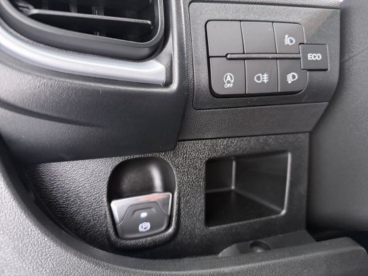 Peugeot Boxer 2.2 BlueHDi 140pk L2H2 3.5t | NIEUW BPM VRIJ! | CAMERA | STOELVERW | PDC ActivLease financial lease