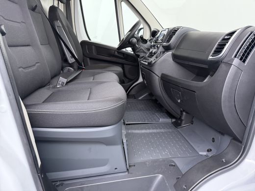 Peugeot Boxer 2.2 BlueHDi 140pk L2H2 3.5t | NIEUW BPM VRIJ! | CAMERA | STOELVERW | PDC ActivLease financial lease