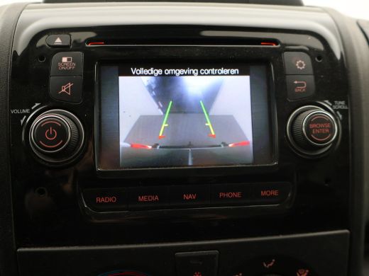 Peugeot Boxer 330 2.0 BLUEHDI 130 PK EURO 6 + CAMERA | TREKHAAK | NAVIGATIE | CRUISE | AIRCO ActivLease financial lease