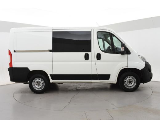 Peugeot Boxer 330 2.0 BLUEHDI 130 PK EURO 6 + CAMERA | TREKHAAK | NAVIGATIE | CRUISE | AIRCO ActivLease financial lease