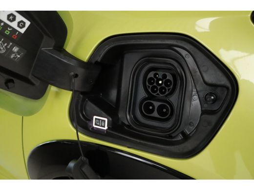 Peugeot e-208 EV GT Avantage 51 kWh | ACTIE | 8 Jaar Garantie | Adapt. Cruise | Stoelverwarming | 360 Camera | ... ActivLease financial lease