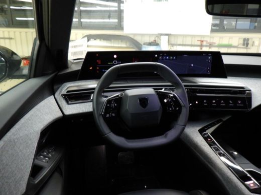 Peugeot e-3008 Allure 73 kWh ActivLease financial lease