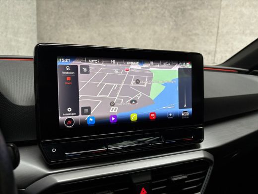 Seat Leon 1.0 eTSI FR Intense Sport Automaat (SCHUIFDAK, BLACK PACK, APPLE CARPLAY, GROOT NAVI, CAMERA, GET... ActivLease financial lease