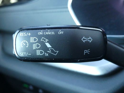 Skoda Octavia 1.0 TSI Ambition | STOELVERWARMING | PARKEERSENSOREN V+A | NAVI | ActivLease financial lease