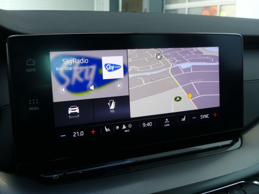 Skoda Octavia 1.0 TSI Ambition | STOELVERWARMING | PARKEERSENSOREN V+A | NAVI | ActivLease financial lease