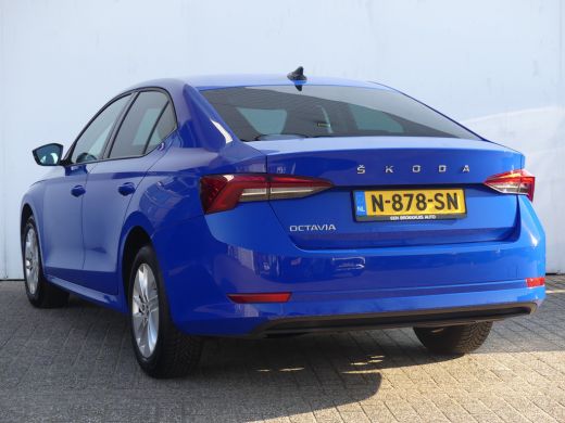 Skoda Octavia 1.0 TSI Ambition | STOELVERWARMING | PARKEERSENSOREN V+A | NAVI | ActivLease financial lease