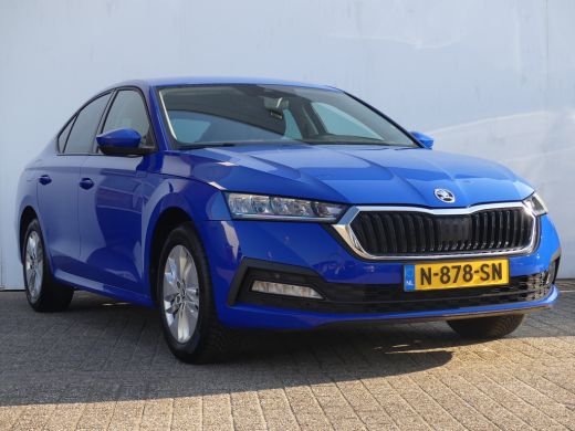 Skoda Octavia 1.0 TSI Ambition | STOELVERWARMING | PARKEERSENSOREN V+A | NAVI | ActivLease financial lease