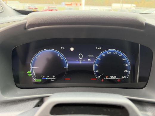 Toyota C-HR 2.0 Plug-in Hybrid 220 Executive Plus Pack ActivLease financial lease