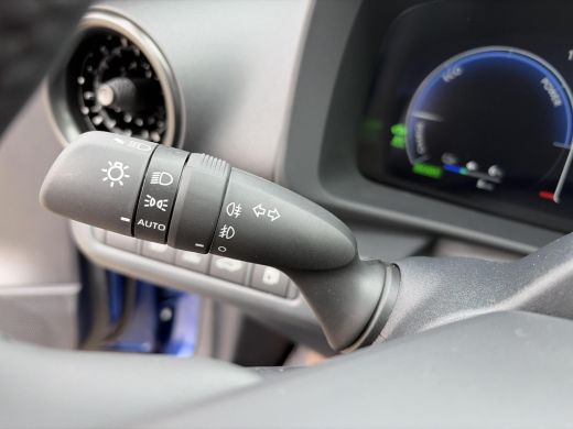 Toyota C-HR 2.0 Plug-in Hybrid 220 Executive Plus Pack ActivLease financial lease