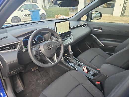 Toyota Corolla Cross Hybrid 140 Style ActivLease financial lease