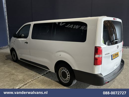 Toyota ProAce 1.5 D-4D 120pk L3H1 Personenbus 9 Zitplaatsen Euro6 Airco | Navigatie | Apple Carplay | Cruisecon... ActivLease financial lease