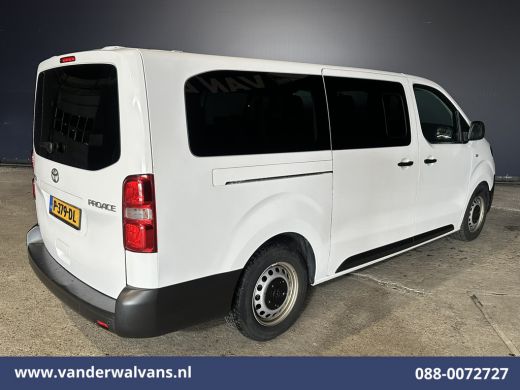 Toyota ProAce 1.5 D-4D 120pk L3H1 Personenbus 9 Zitplaatsen Euro6 Airco | Navigatie | Apple Carplay | Cruisecon... ActivLease financial lease