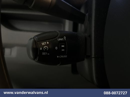 Toyota ProAce 1.5 D-4D 120pk L3H1 Personenbus 9 Zitplaatsen Euro6 Airco | Navigatie | Apple Carplay | Cruisecon... ActivLease financial lease