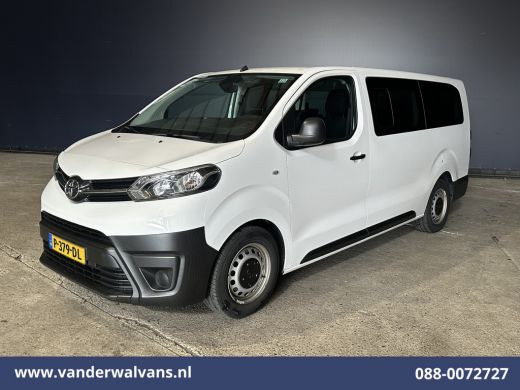 Toyota ProAce 1.5 D-4D 120pk L3H1 Personenbus 9 Zitplaatsen Euro6 Airco | Navigatie | Apple Carplay | Cruisecon... ActivLease financial lease