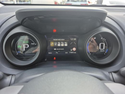 Toyota Yaris 1.5 Hybrid Dynamic | Navigatie | Apple CarPlay/Android auto | Achteruitrijcamera | Dodehoekdetectie ActivLease financial lease