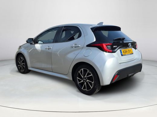 Toyota Yaris 1.5 Hybrid Dynamic | Navigatie | Apple CarPlay/Android auto | Achteruitrijcamera | Dodehoekdetectie ActivLease financial lease