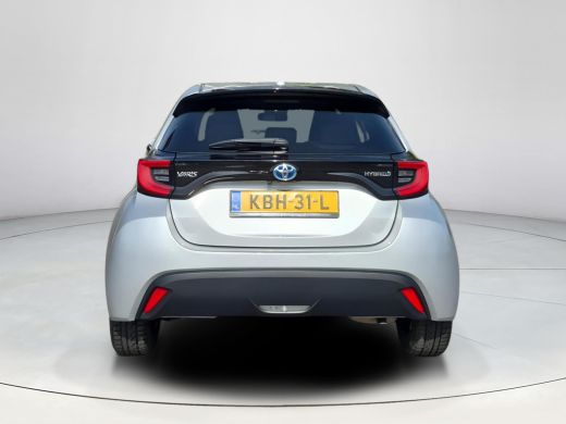 Toyota Yaris 1.5 Hybrid Dynamic | Navigatie | Apple CarPlay/Android auto | Achteruitrijcamera | Dodehoekdetectie ActivLease financial lease