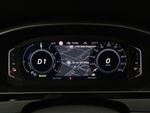 Volkswagen Arteon 1.4 TSi 218 Pk Automaat eHybrid R-Line Business | Full LED | Panoramadak | Trekhaak | Adaptive Cr... ActivLease financial lease