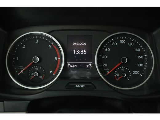 Volkswagen Crafter 2.0 TDI L3H2 | 140PK | Airco | Cruise | Trekhaak | 3 Zits | Navi | Carplay | Parkeersens. ActivLease financial lease