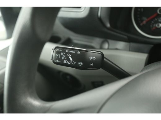 Volkswagen Crafter 2.0 TDI L3H2 | 140PK | Airco | Cruise | Trekhaak | 3 Zits | Navi | Carplay | Parkeersens. ActivLease financial lease