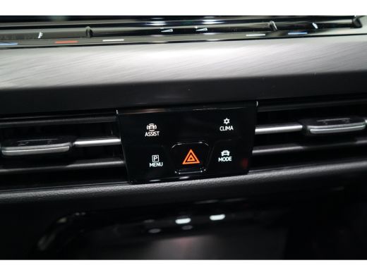 Volkswagen Golf 1.4 eHybrid Style | Achteruitrijcamera | Cruise Control | Stoelverwarming voor | Apple Carplay & ... ActivLease financial lease