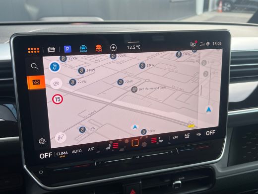 Volkswagen ID. Buzz Pro Bulli Limited Edition | Lang | 86kWh | Glazen dak | Trekhaak | IQ-Light | 7-Persoons ActivLease financial lease