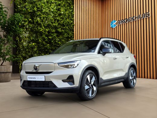 Volvo  EX40 Single Motor Plus 70 kWh | Trekhaak | Camera | Adaptive Cruise | CarPlay | Keyless