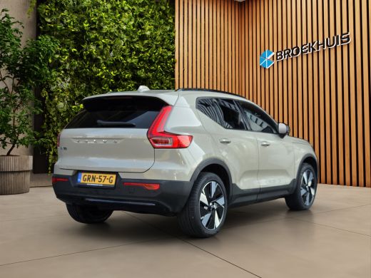 Volvo  EX40 Single Motor Plus 70 kWh | Trekhaak | Camera | Adaptive Cruise | CarPlay | Keyless ActivLease financial lease