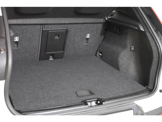 Volvo  XC40 1.5 T4 Recharge Inscription *1ste Eigenaar*Navigatie*Standkachel*Parkassist* ActivLease financial lease