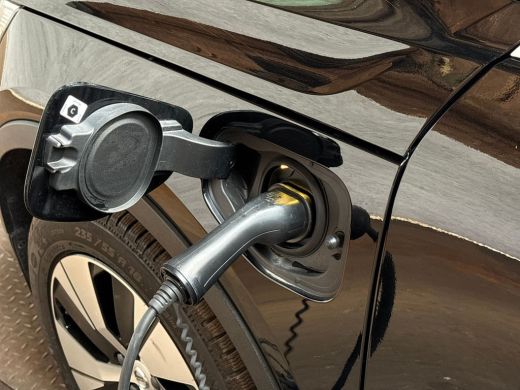 Volvo  XC40 1.5 T4 Recharge Inscription 211Pk Automaat (APPLE CARPLAY, GROOT NAVI, LEDER, STOELVERWARMING, SP... ActivLease financial lease