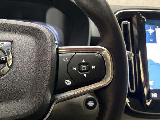 Volvo  XC40 1.5 T4 Recharge Inscription 211Pk Automaat (APPLE CARPLAY, GROOT NAVI, LEDER, STOELVERWARMING, SP... ActivLease financial lease