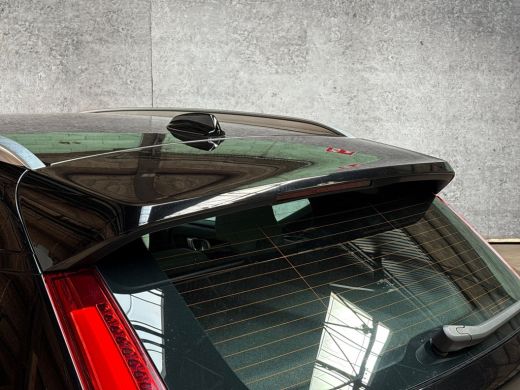 Volvo  XC40 1.5 T4 Recharge Inscription 211Pk Automaat (APPLE CARPLAY, GROOT NAVI, LEDER, STOELVERWARMING, SP... ActivLease financial lease