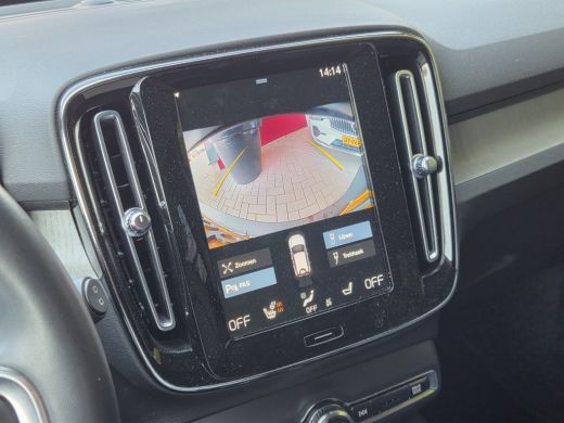 Volvo  XC40 1.5 T4 Recharge Inscription | Trekhaak | Camera | Stuur/stoelverwarming | Adaptive Cruise ActivLease financial lease