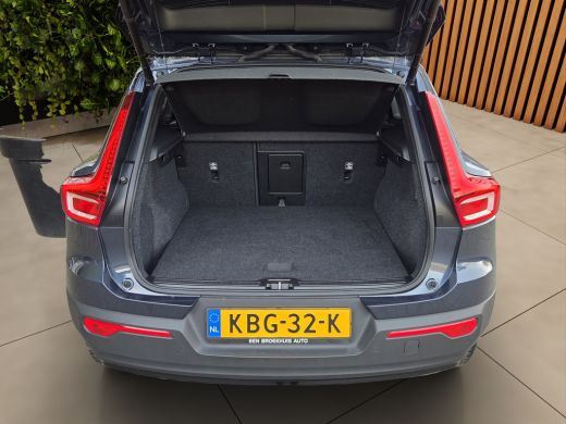 Volvo  XC40 1.5 T4 Recharge R-Design | 360 Camera | Adaptive Cruise | Keyless | Stuur/stoelverwarming ActivLease financial lease