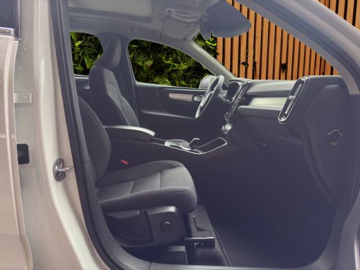 Volvo  XC40 1.5 T5 Recharge Inscription Expression | Trekhaak | Camera | Panoramadak | CarPlay ActivLease financial lease